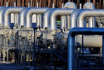 Hệ thống đường ống dẫn khí đốt Nord Stream 2 ở Lubmin, Đức. (Ảnh: Reuters)
