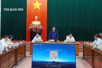 Chủ nhiệm Ủy ban Kinh tế của Quốc hội Vũ Hồng Thanh phát biểu tại buổi làm việc.