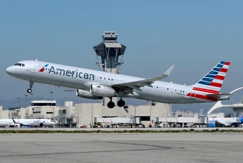 Máy bay của hãng hàng không American Airlines. (Ảnh: REUTERS)