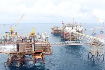 PVN đẩy mạnh khai thác dầu khí nhằm bảo đảm nguồn cung ứng nội địa.