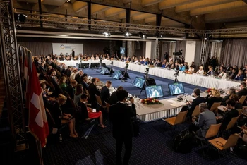 Quang cảnh Hội nghị về tái thiết Ukraine tại Lugano, Thụy Sĩ, ngày 5/7/2022. (Ảnh: REUTERS)
