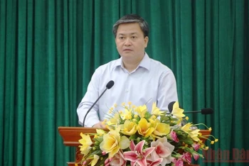 Bí thư Tỉnh ủy Lê Đức Thọ phát biểu tại hội nghị.