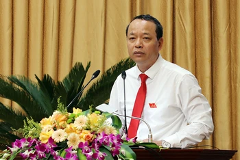 Phó Bí thư Thường trực Tỉnh ủy, Chủ tịch HĐND tỉnh Bắc Ninh Nguyễn Quốc Chung phát biểu tại kỳ họp.