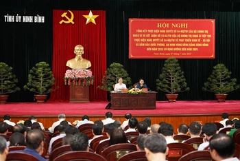 Quang cảnh Hội nghị tổng kết thực hiện Nghị quyết 54-NQ/TW ở Ninh Bình.