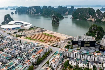 Những thành tựu của Hạ Long hôm nay có sự đóng góp không nhỏ của cộng đồng doanh nghiệp đang hoạt động trên địa bàn thành phố. (Ảnh: THÀNH ĐẠT)