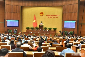 Quốc hội thông qua Luật Căn cước với đa số đại biểu tham gia biểu quyết tán thành. (Ảnh: ĐĂNG KHOA)
