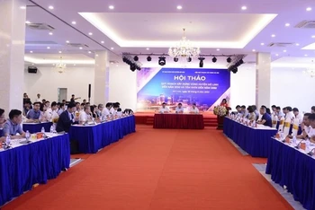Quang cảnh buổi hội thảo.