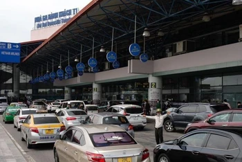 Sân bay Nội Bài nhộn nhịp trước thềm nghỉ lễ Quốc khánh 2/9.