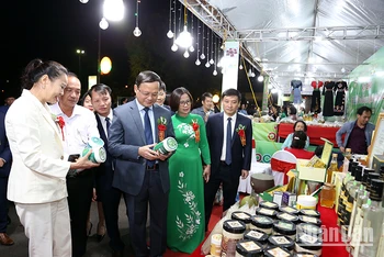 Khai mạc Hội chợ OCOP tỉnh Tuyên Quang năm 2023