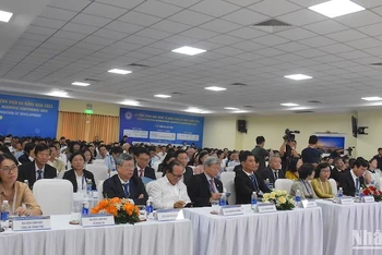 Các đại biểu dự khai mạc Hội nghị Khoa học quốc tế Bệnh viện Đà Nẵng năm 2023. (Ảnh: ANH ĐÀO)