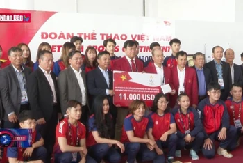 Chúc mừng thành tích của Đoàn thể thao Việt Nam tại SEA Games 32