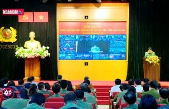 Bộ Công an hưởng ứng Ngày Pháp luật Việt Nam
