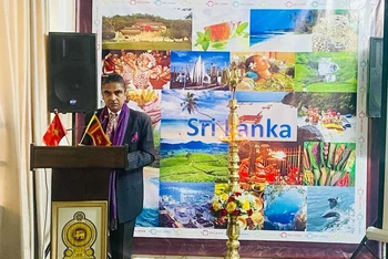 Ông A. Saj U. Mendis, Đại sứ Sri Lanka tại Việt Nam, phát biểu tại sự kiện.