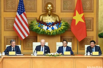 Thủ tướng Phạm Minh Chính và Tổng thống Hoa Kỳ Joe Biden dự Hội nghị cấp cao Việt Nam-Hoa Kỳ về Đầu tư và đổi mới sáng tạo.
