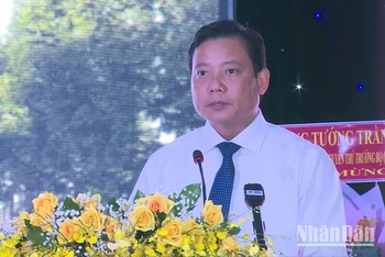 Phó Chủ tịch Ủy ban nhân tỉnh Long An Phạm Tấn Hòa ôn lại lịch sử chiến thắng trận Mộc Hóa.