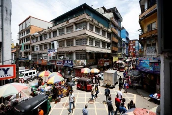 Khu chợ Pettah, thủ đô Colombia, Sri Lanka tháng 4/2022 (Ảnh: REUTERS)