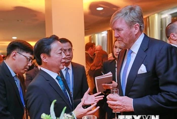 Phó Thủ tướng Chính phủ Trần Hồng Hà gặp Nhà Vua Hà Lan Willem-Alexander Claus George Ferdinand. (Ảnh: Quang Huy/TTXVN)