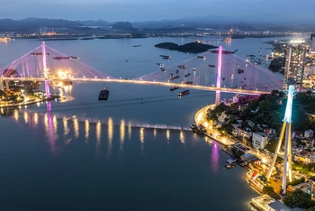 Hạ tầng giao thông - "Bàn đạp" cho thương mại Quảng Ninh phát triển