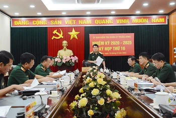 Đại tướng Lương Cường chủ trì kỳ họp thứ 16. (Ảnh QĐND)