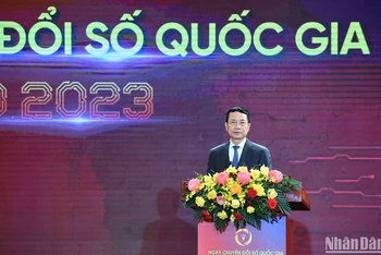 Bộ trưởng Thông tin và Truyền thông Nguyễn Mạnh Hùng phát biểu trong Ngày Chuyển đổi số quốc gia 10/10.