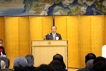 Đại sứ Việt Nam tại Nhật Bản Vũ Hồng Nam phát biểu khai mạc. (Ảnh: Đào Thanh Tùng/TTXVN) 