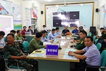 Phó Thủ tướng Lê Văn Thành chủ trì họp khẩn với các địa phương lúc 0 giờ ngày 28/9 