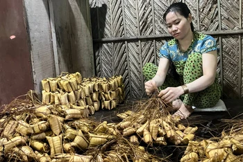 Sản phẩm bánh dừa Giồng Luông được chứng nhận sản phẩm OCOP hạng 3 sao.