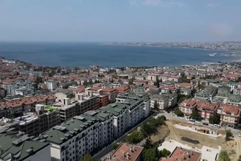 Khoảng 600.000 ngôi nhà ở Istanbul có nguy cơ đổ sập. (Nguồn: News-Press Now/TTXVN)