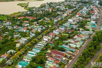 Nghị định số 10/2023/NĐ-CP ngày 3/4/2023 của Chính phủ có hiệu lực thi hành từ ngày 20/5/2023 sửa đổi, bổ sung nhiều chính sách đất đai để tháo gỡ các khó khăn, vướng mắc cho các địa phương, người dân và doanh nghiệp.