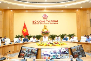 Họp giao ban tháng 4 các dự án đường dây 500kV mạch 3 từ Quảng Trạch-Phố Nối.