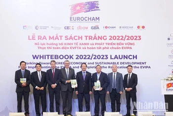 Lễ ra mắt Sách trắng 2022-2023