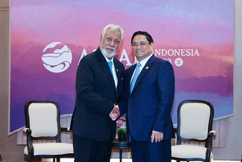 Thủ tướng Phạm Minh Chính gặp Thủ tướng Timor-Leste Xanana Gusmao.