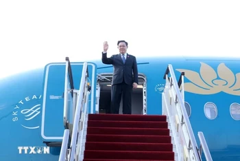 Chủ tịch Quốc hội Vương Đình Huệ lên đường về nước, kết thúc tốt đẹp chuyến thăm chính thức nước Cộng hòa Nhân dân Trung Hoa. (Ảnh: Nhan Sáng/TTXVN)