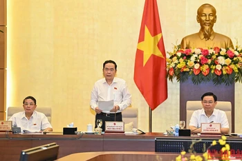 Phó Chủ tịch Thường trực Quốc hội Trần Thanh Mẫn điều hành nội dung phiên họp. (Ảnh: DUY LINH)