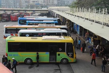 Lượng hành khách tại các bến xe ở Hà Nội dịp 2/9 được dự báo sẽ tăng cao.