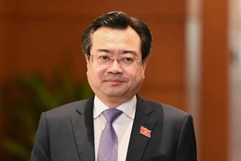 Bộ trưởng Xây dựng Nguyễn Thanh Nghị. 