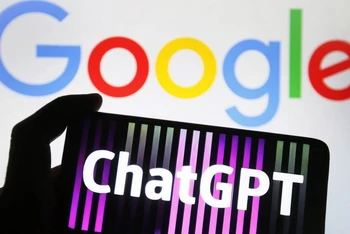 Công cụ tìm kiếm Google Search được cho là đang đối mặt với nguy cơ nghiêm trọng nhất trong nhiều năm trở lại đây do sự xuất hiện của ChatGPT. (Ảnh minh họa)