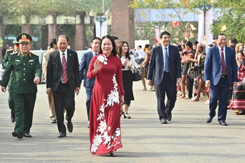 Quyền Chủ tịch nước Võ Thị Ánh Xuân dự “Ngày hội sắc Xuân trên mọi miền Tổ quốc” năm 2023.
