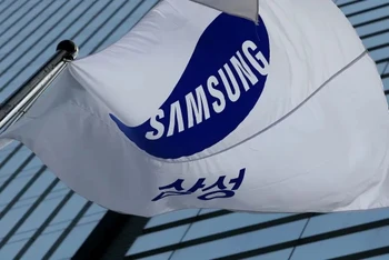 Samsung là công ty mới nhất gia nhập danh sách các tổ chức cấm nhân viên sử dụng công nghệ AI tạo sinh. (Ảnh: Getty Images)