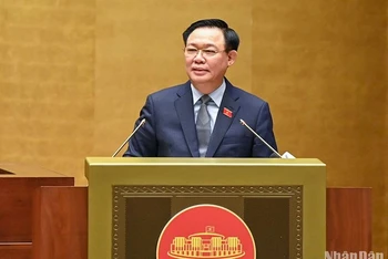 Chủ tịch Quốc hội Vương Đình Huệ phát biểu khai mạc hội nghị. (Ảnh: DUY LINH)