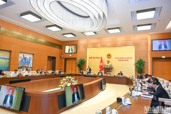 Quang cảnh phiên họp Ủy ban Thường vụ Quốc hội chiều 14/12. (Ảnh: DUY LINH)