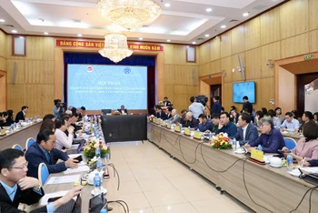 Quang cảnh Hội thảo tham vấn ý kiến đối với Quy hoạch Thủ đô Hà Nội thời kỳ 2021-2030, tầm nhìn đến năm 2050.