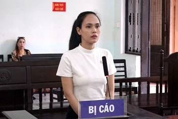 Bị cáo Lê Thị Ngọc Hiền tại phiên tòa sơ thẩm. (Ảnh: CTV)