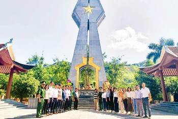 Hoạt động tri ân tưởng niệm lan tỏa giá trị Khu Di tích lịch sử quốc gia Pò Hèn. 