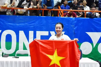 Nguyễn Thùy Linh vô địch đơn nữ giải cầu lông quốc tế Ciputra Hà Nội 2023. (Ảnh MỸ HÀ) 