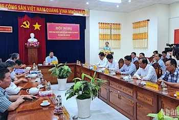 Hội nghị triển khai quyết định của Ban Thường vụ Tỉnh ủy Cà Mau về công tác cán bộ tại huyện Ngọc Hiển chiều 22/7.