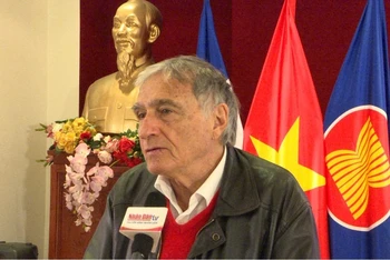 Cựu Tổng thư ký Hội Hữu nghị Pháp-Việt, ông Jean-Pierre Archambault: Việc bảo đảm nhân quyền ở Việt Nam ngày càng tốt, tuy nhiên chưa được báo chí quốc tế phản ánh đầy đủ. 
