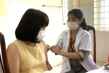 Trong những năm qua, hệ thống y tế cơ sở của thành phố Buôn Ma Thuột luôn thực hiện tốt công tác chăm sóc sức khỏe cho nhân dân trên địa bàn. 