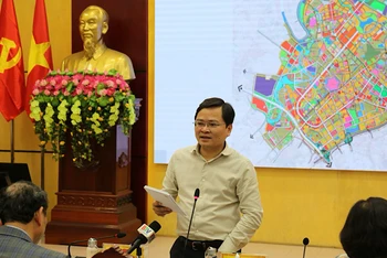 Bí thư Tỉnh ủy Bắc Ninh phát biểu tại hội nghị.