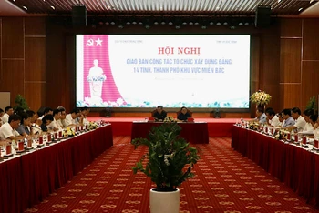 Toàn cảnh hội nghị.